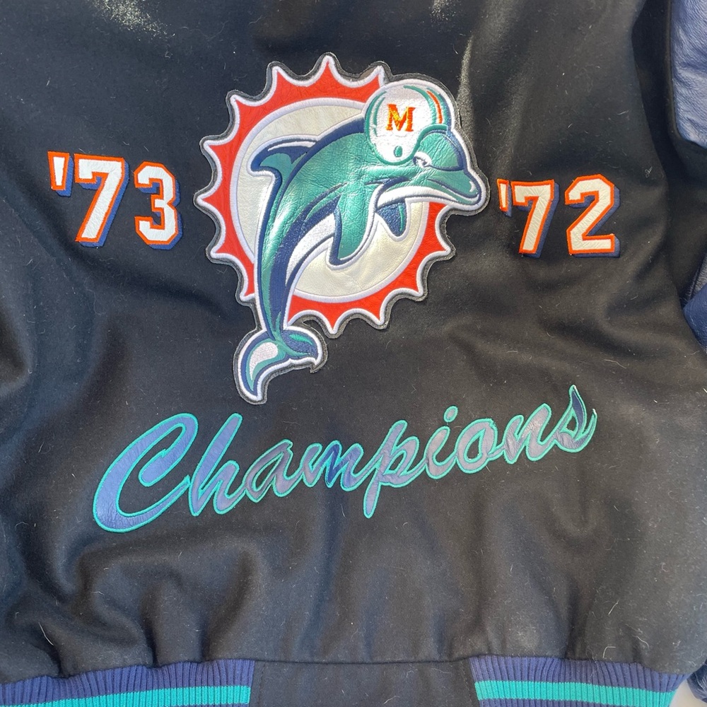 NFL Black and Blue Super Bowl Champion Jacket - Picture 13 of 13